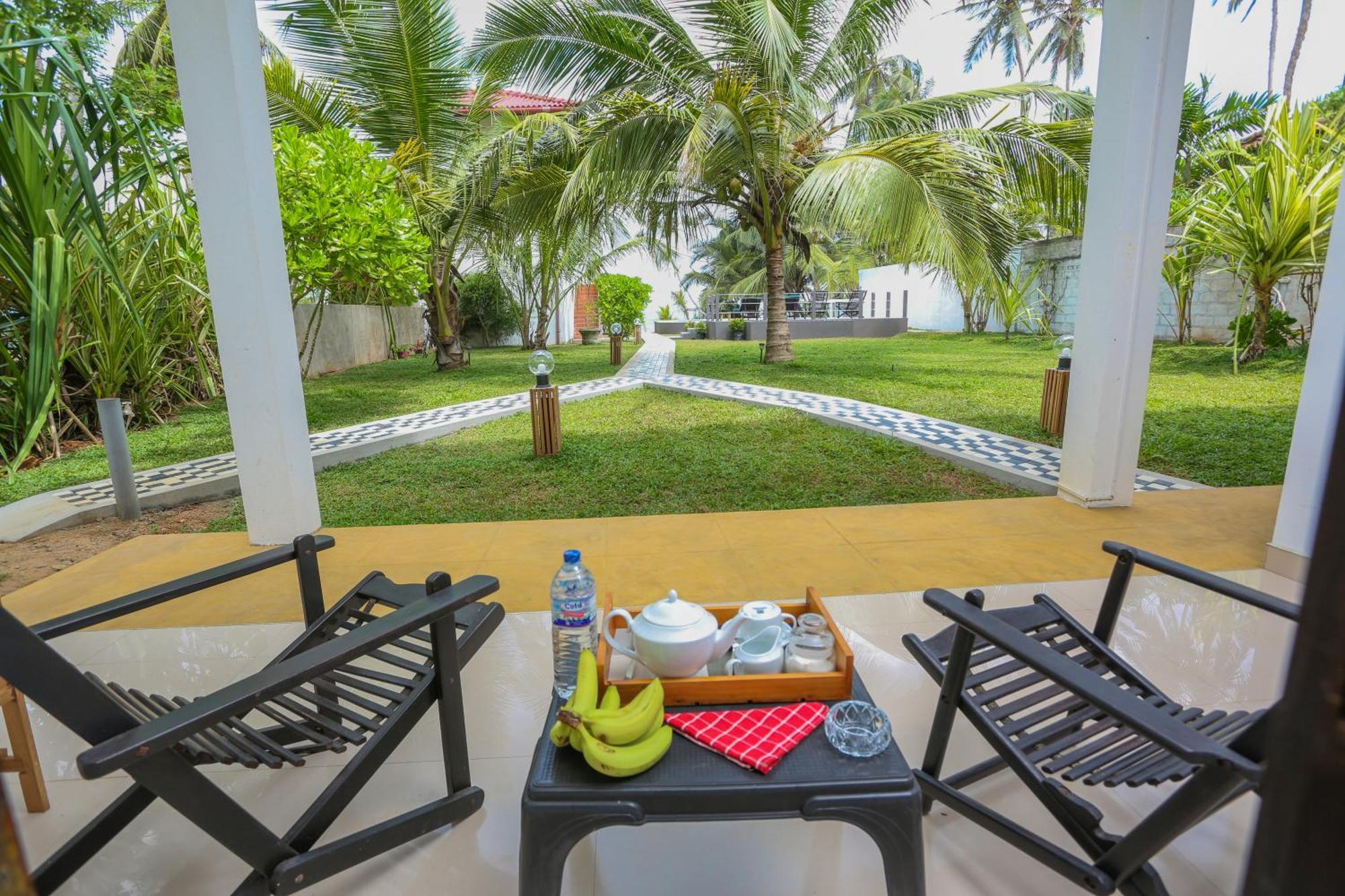 Blue Ocean Resort Netolpitiya Luaran gambar